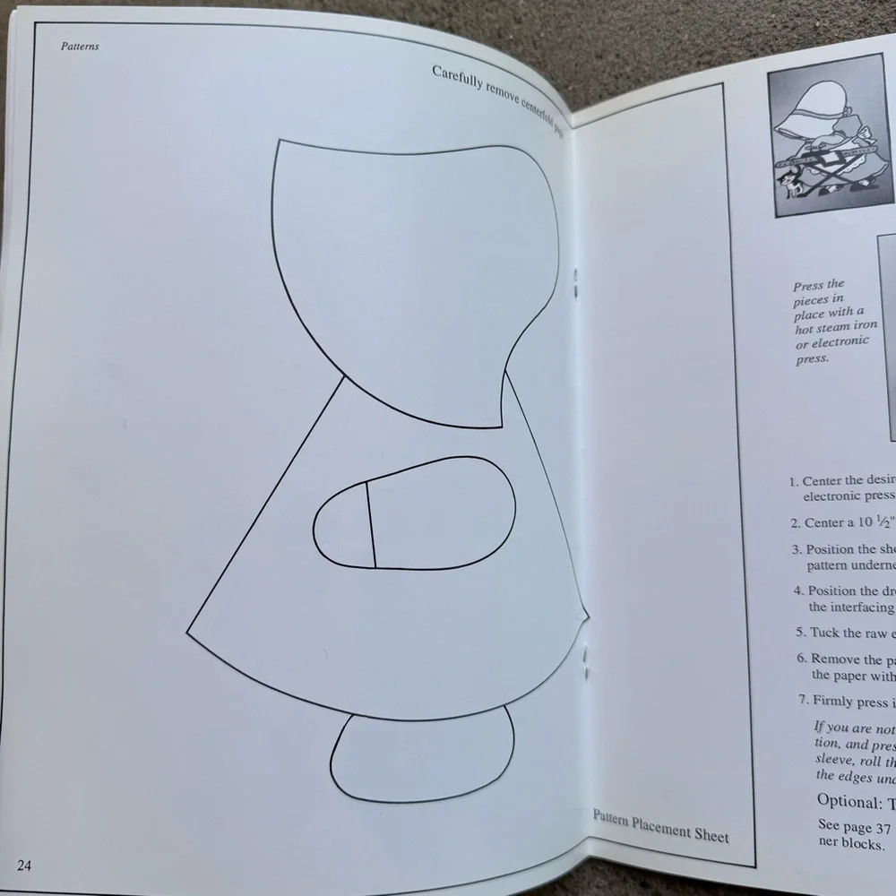 Sunbonnet‎ Sue Quilt Pattern Book
